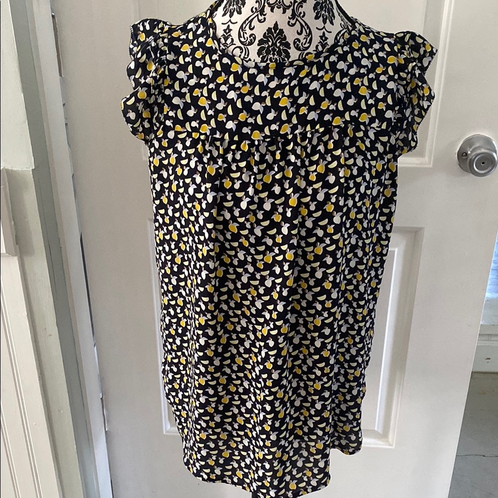 LOFT Flowy Lemon Top Ruffle Mini Cap Sleeves size small navy blue yellow gray